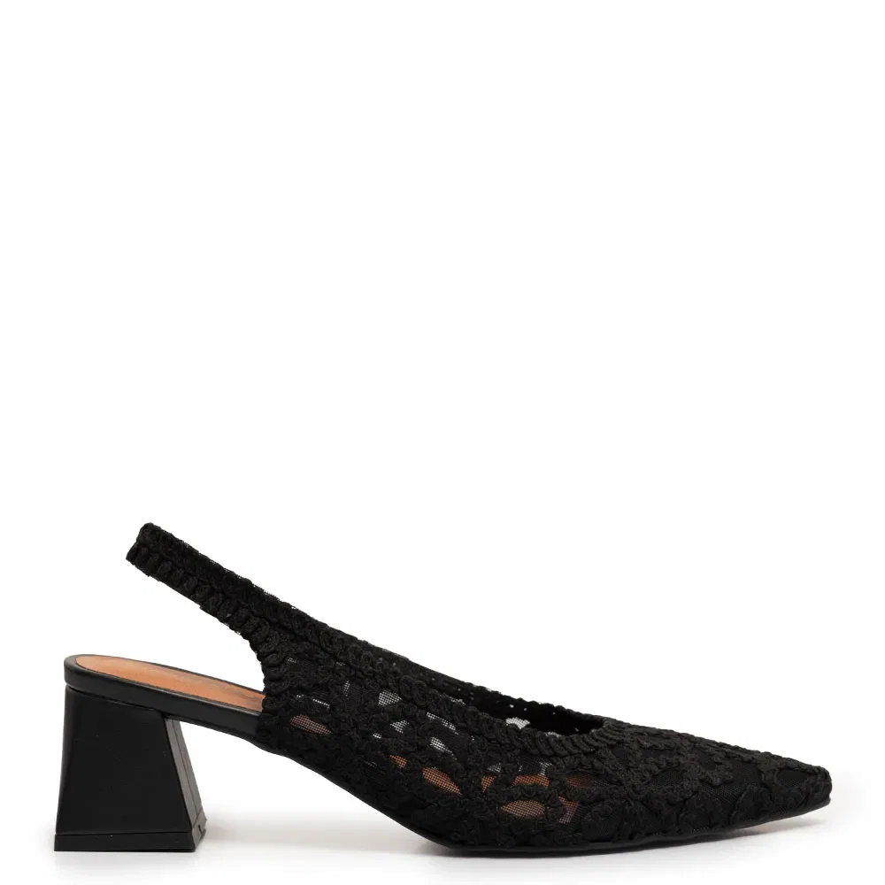 Scarpin Preto Slingback Tramado Flor — imagem 1