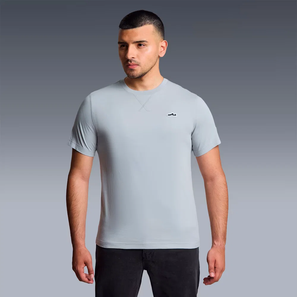 Camiseta ESS Wardrobe Suede