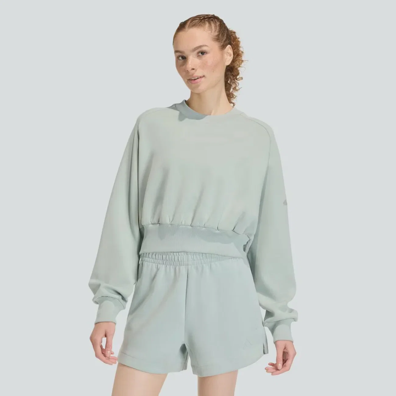 Blusão de Moletom Cropped Adidas Soft Lux Feminino — imagem 1
