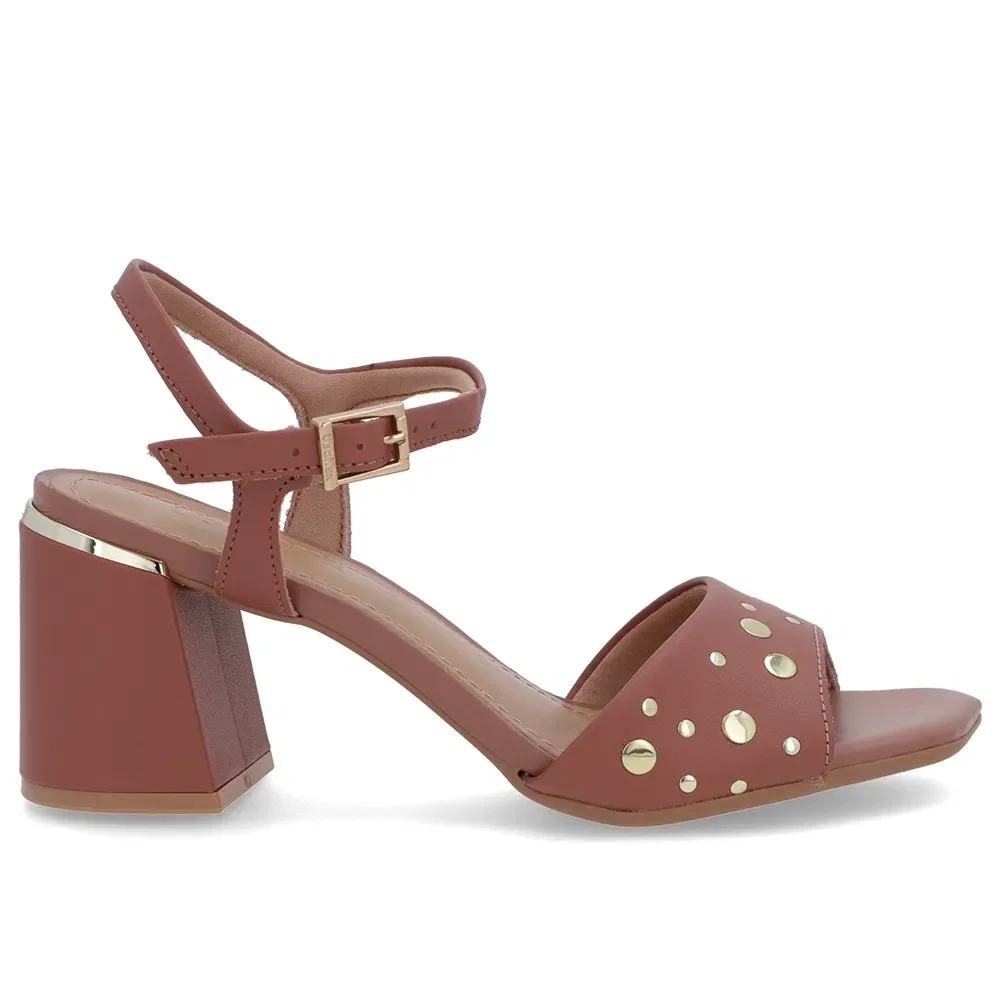 Sandália Bico Quadrado Couro Rosa Tachas — imagem 1