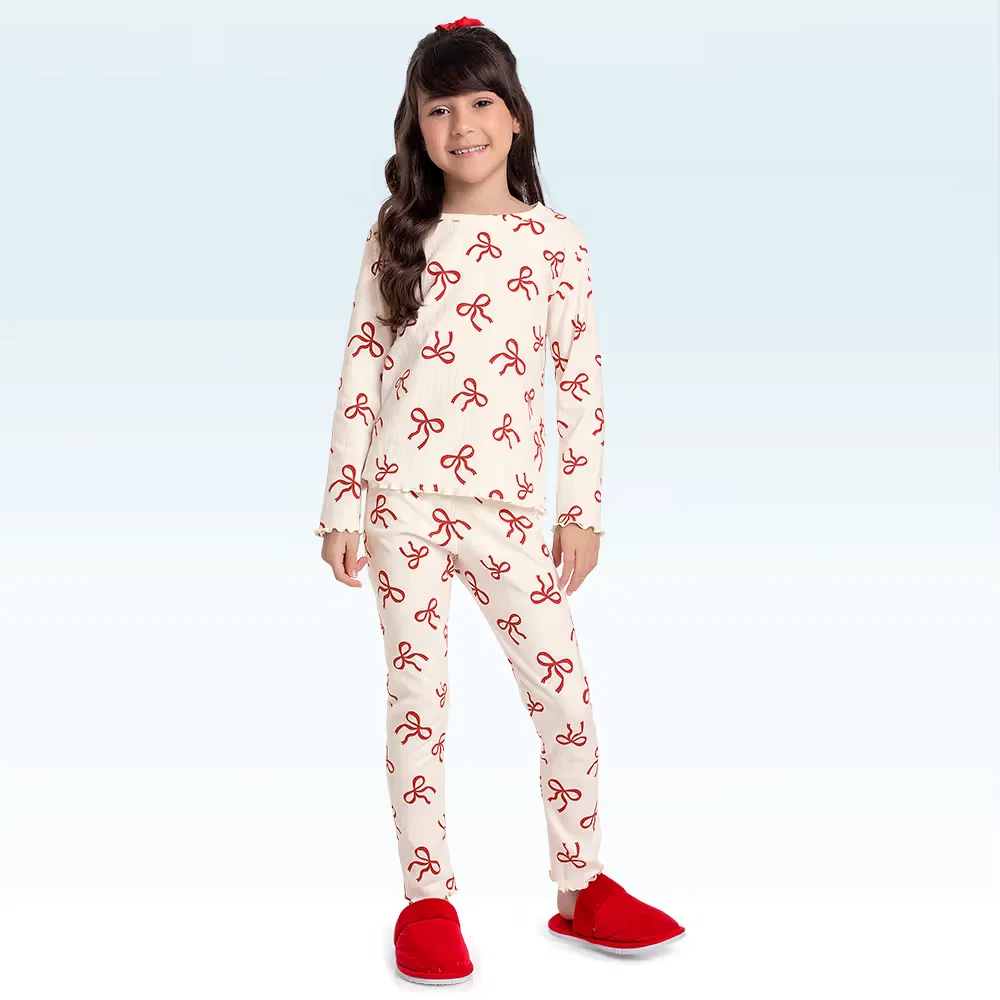 Conjunto pijama blusa manga longa e calça