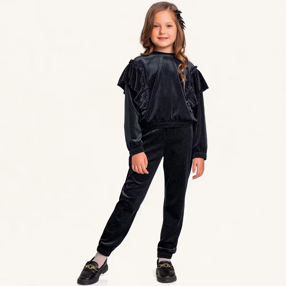 Conjunto blusão com babados e calça em plush lurex