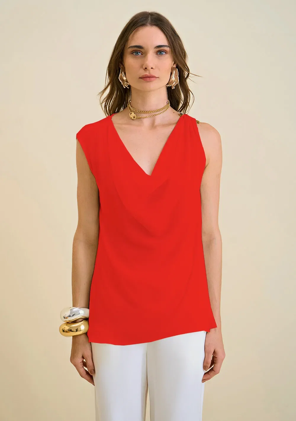 Blusa Morena Rosa Decote Degage Sem Manga Detalhe Ombro Vermelho — imagem 1