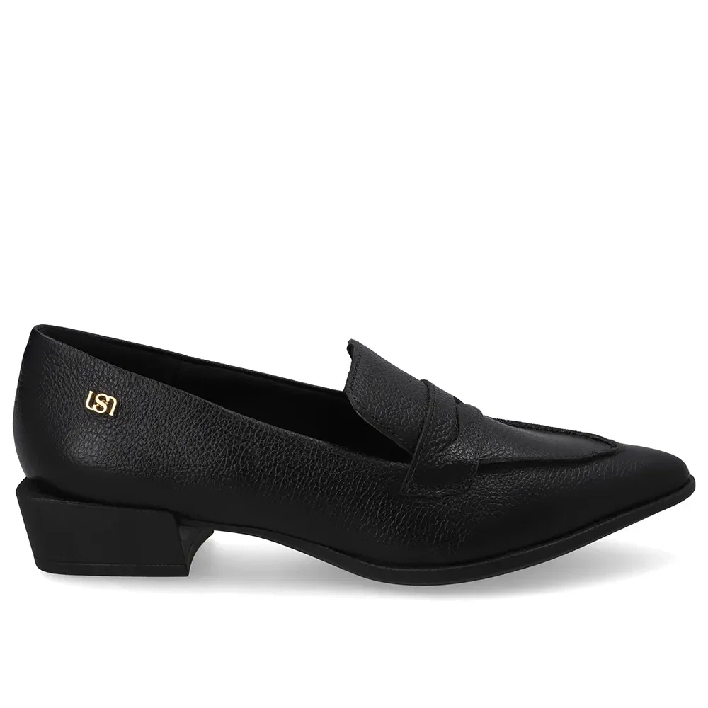 Loafer Couro Preto Bico Fino — imagem 1