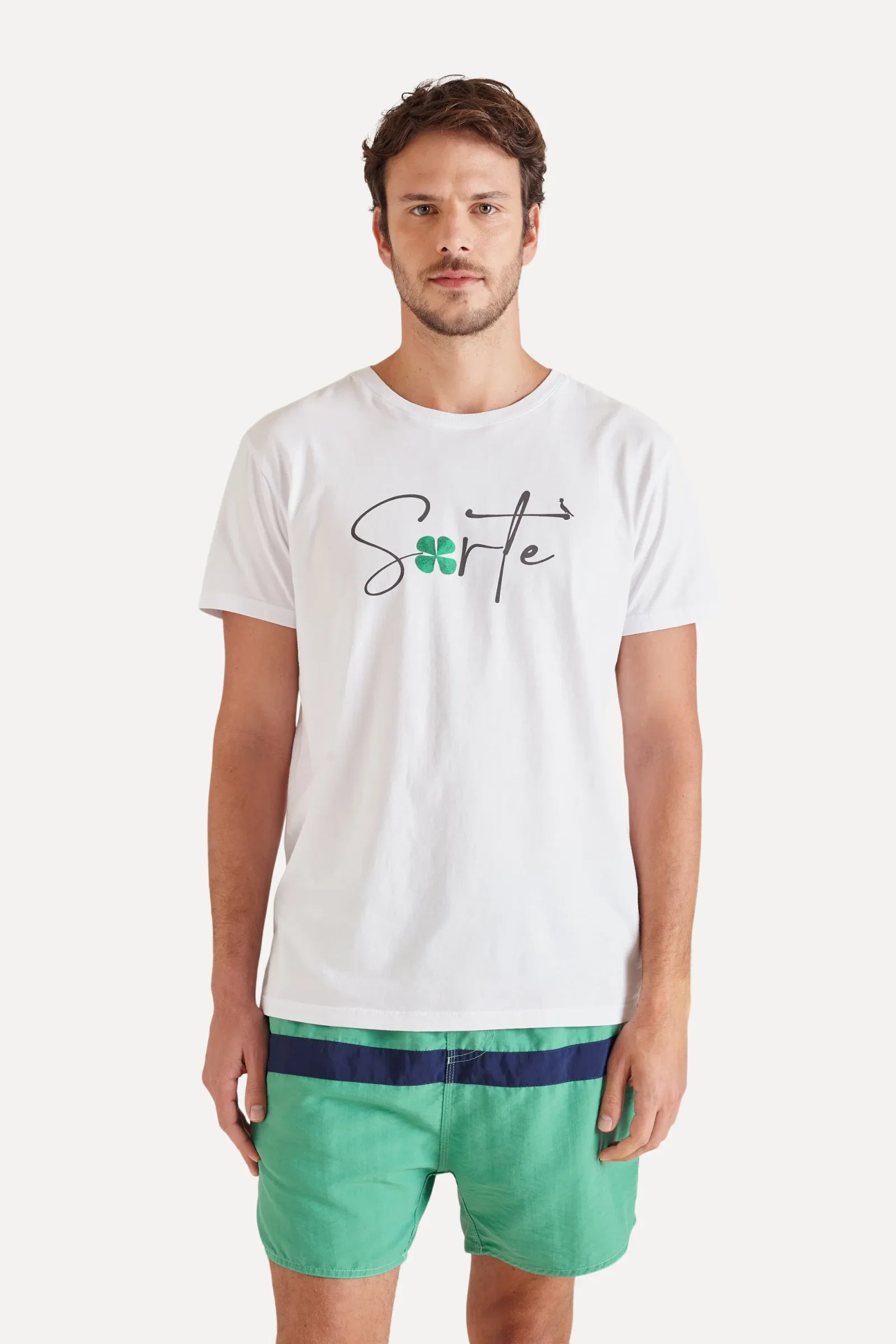 Camiseta Estampa Sorte Trevo