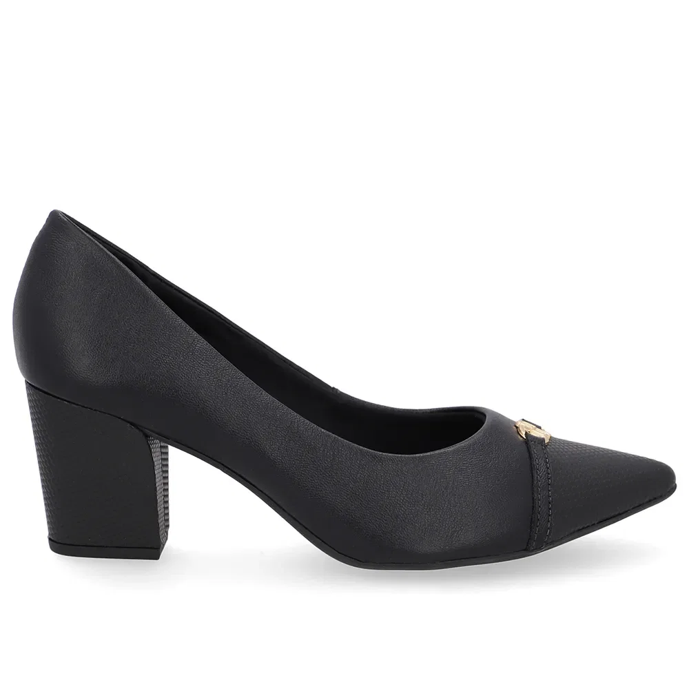 Scarpin Couro Preto Bico Fino Enfeite — imagem 1