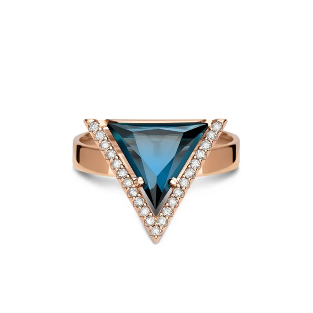 Anel Vivara em Ouro Rosé 18k com Topázio London e Diamantes