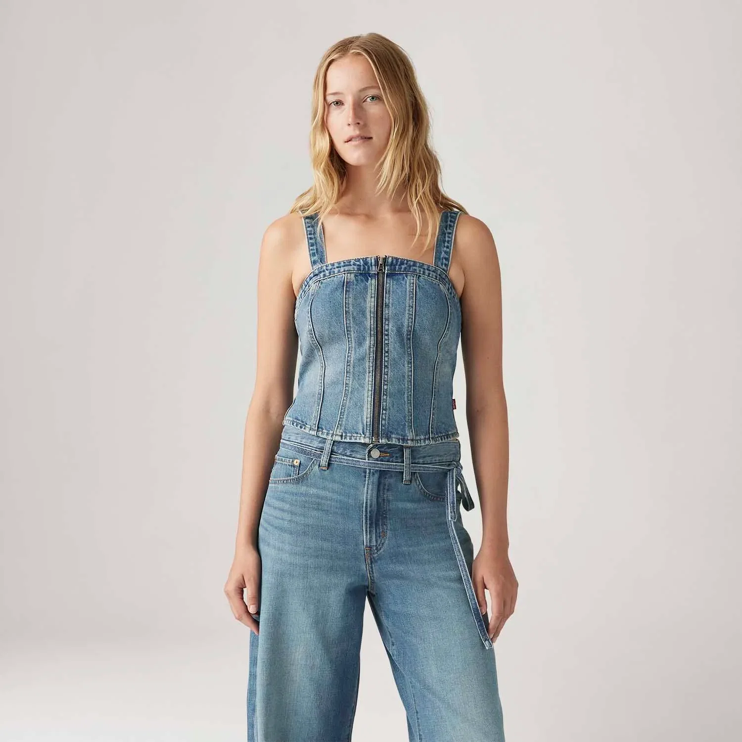 Regata Jeans Levi's® Sculpted Bustier Lavagem Média
