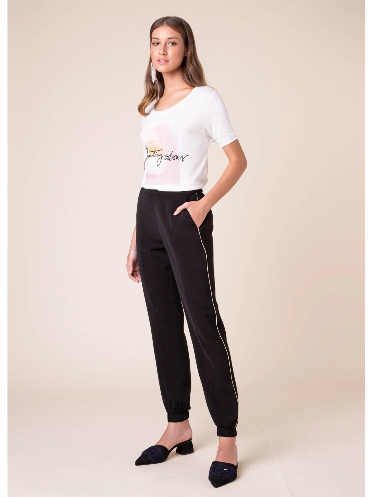 Calça Skinny Elástico Barra Preto