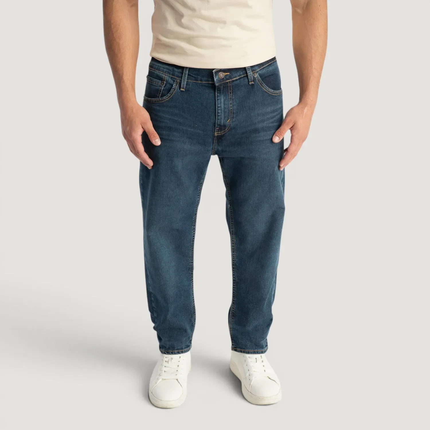 Calça Jeans Levi's® 505® Regular Lavagem Escura — imagem 1