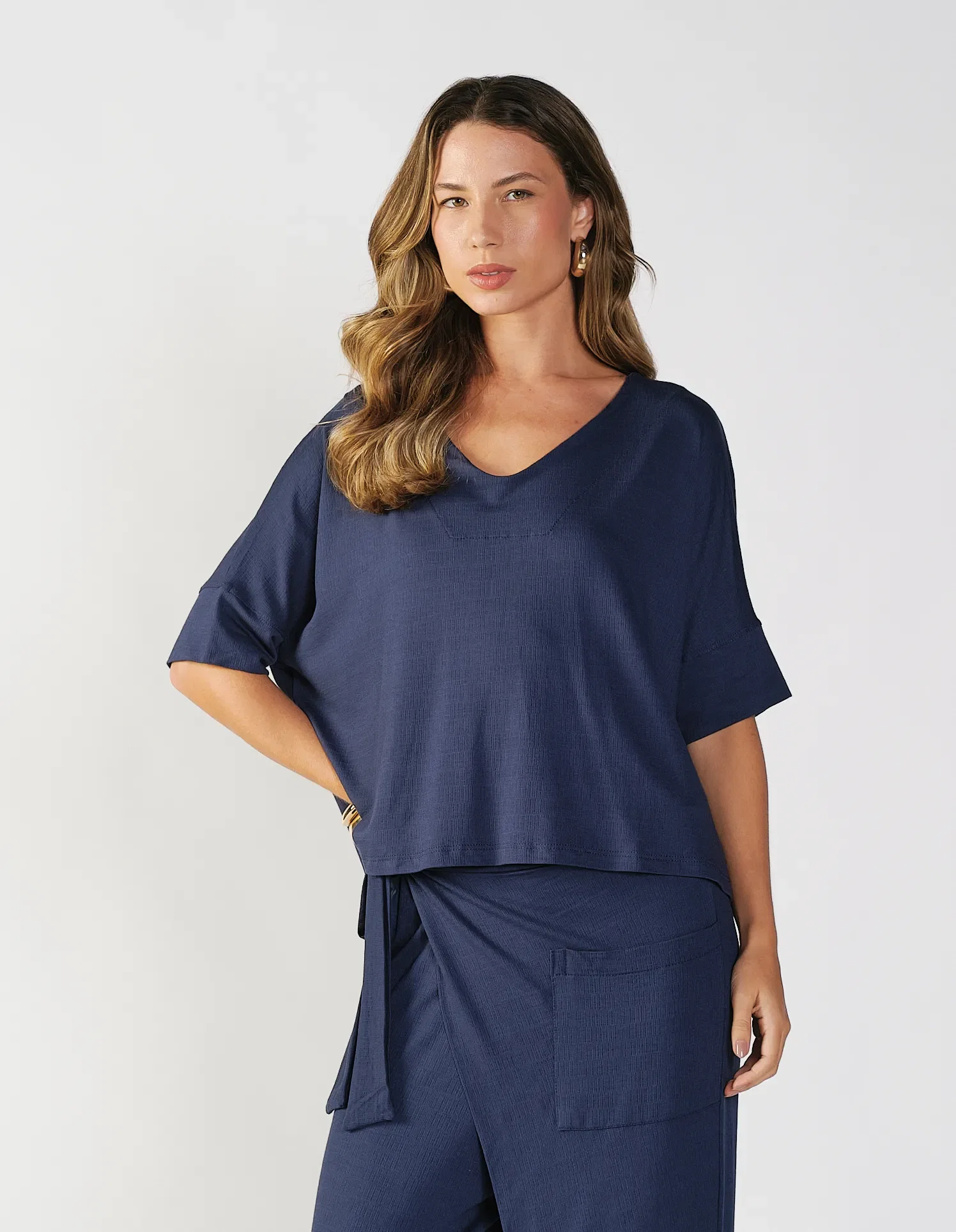 Blusa Ampla Manga 3/4 - Azul Marinho
