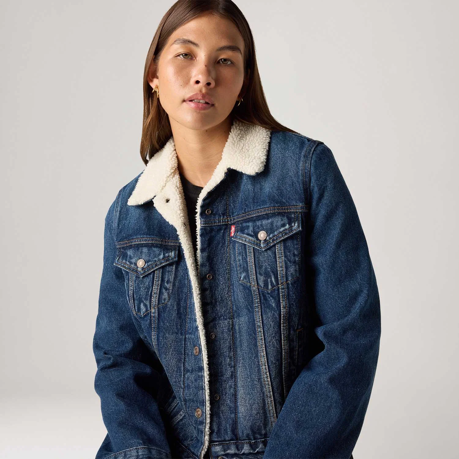 Jaqueta Jeans Levi's® Trucker Sherpa Original Lavagem Escura — imagem 1