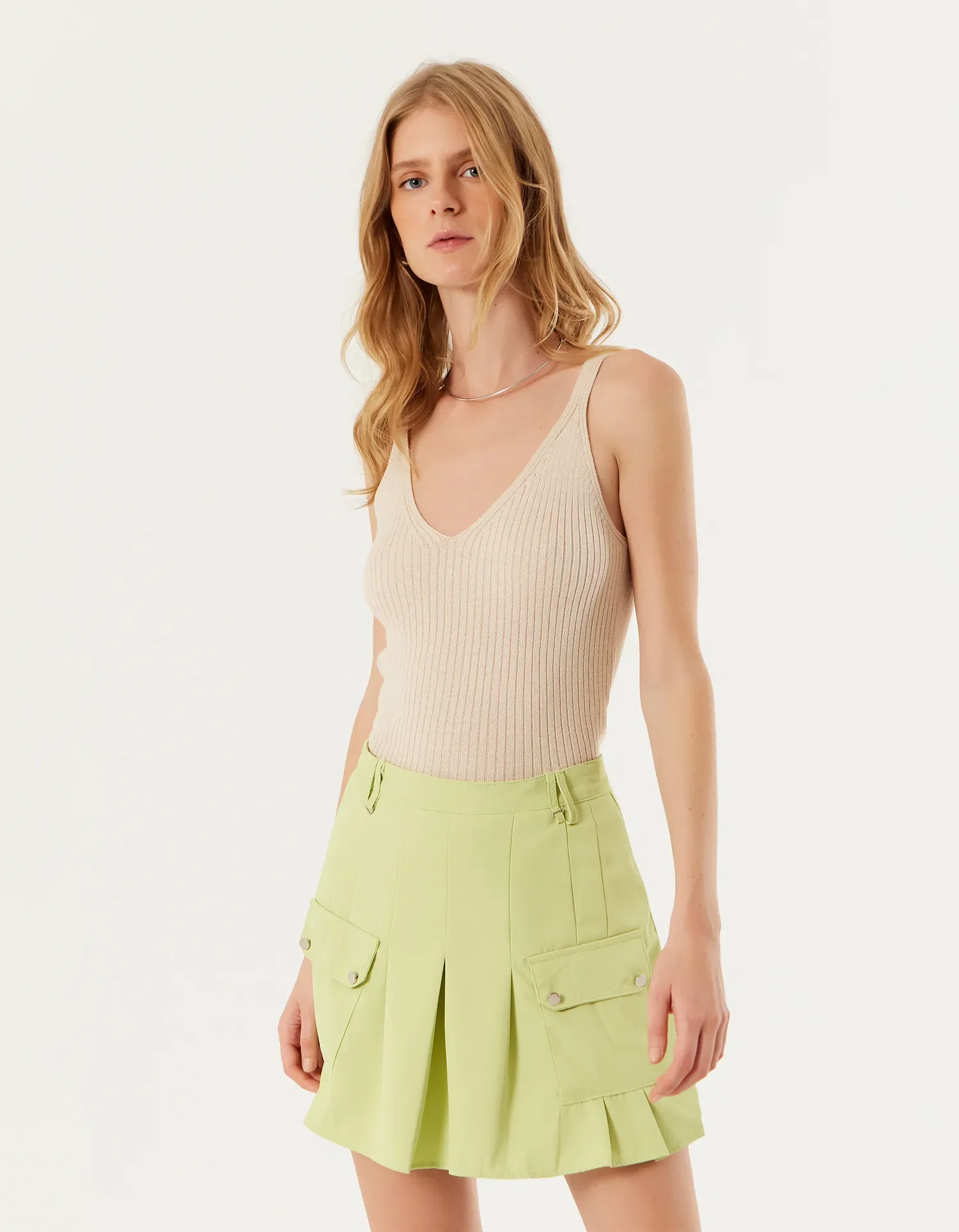 Short Saia Pregas - Lima