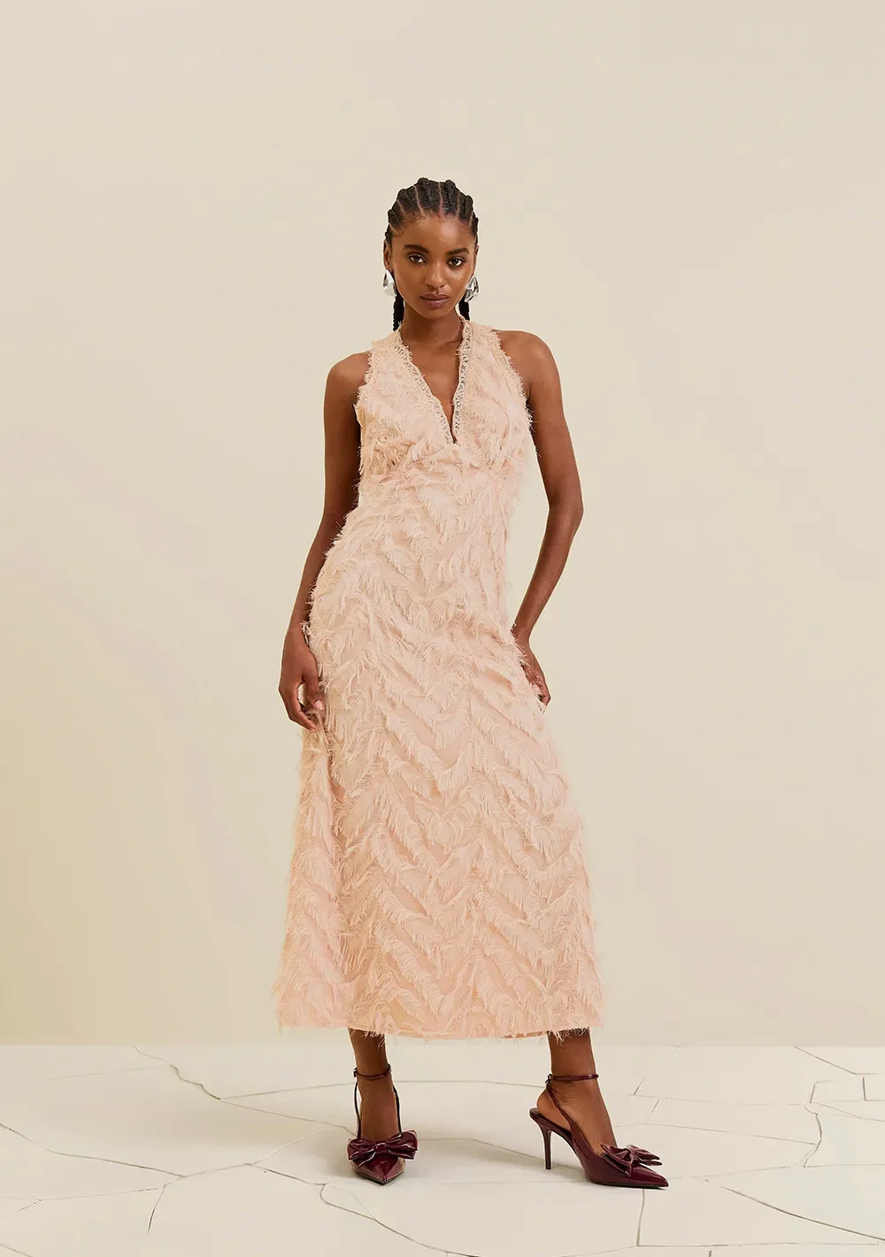 Vestido Morena Rosa Solto Decote V Sem Manga Midi Rosa