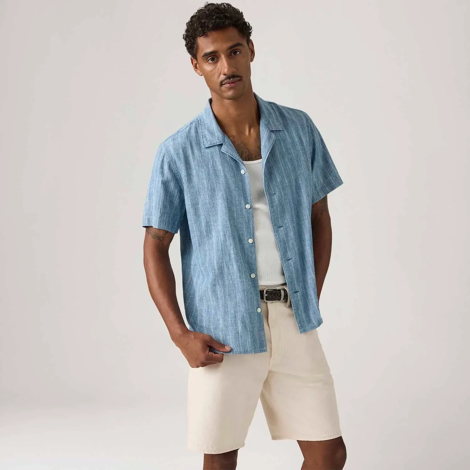 Camisa Levi's® Sunset Standard Azul Manga Curta — imagem 1