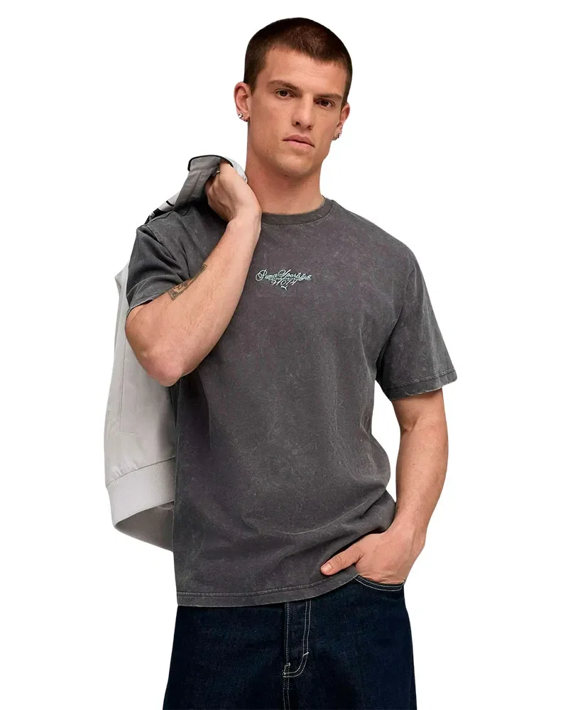 Camiseta Puma Graphic Font Play Relaxed Washed Masculina