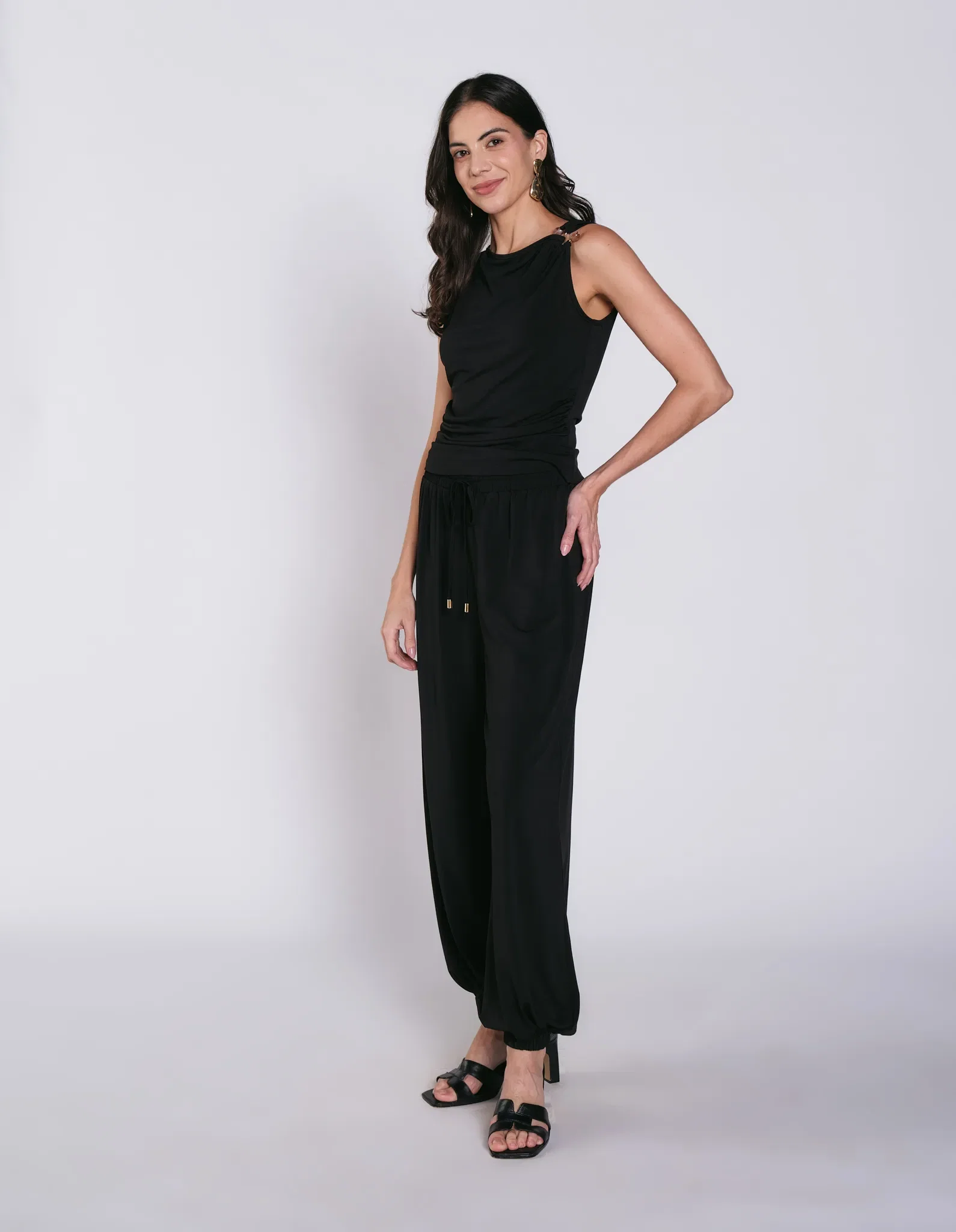 Calça Aladim Cós Amarração - Preto — imagem 1