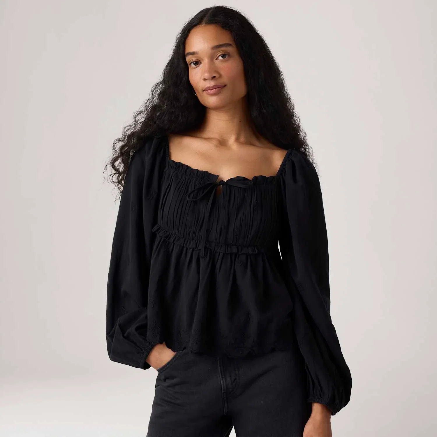 Blusa Levi's® Ottie Boho Preta Manga Longa