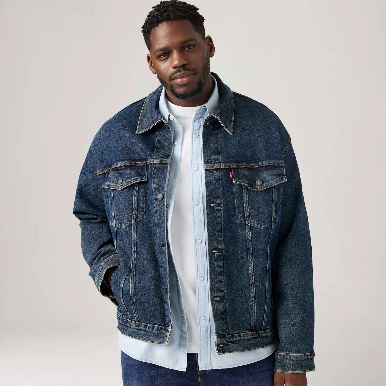 Jaqueta Jeans Levi's® Big Trucker Plus Size — imagem 1