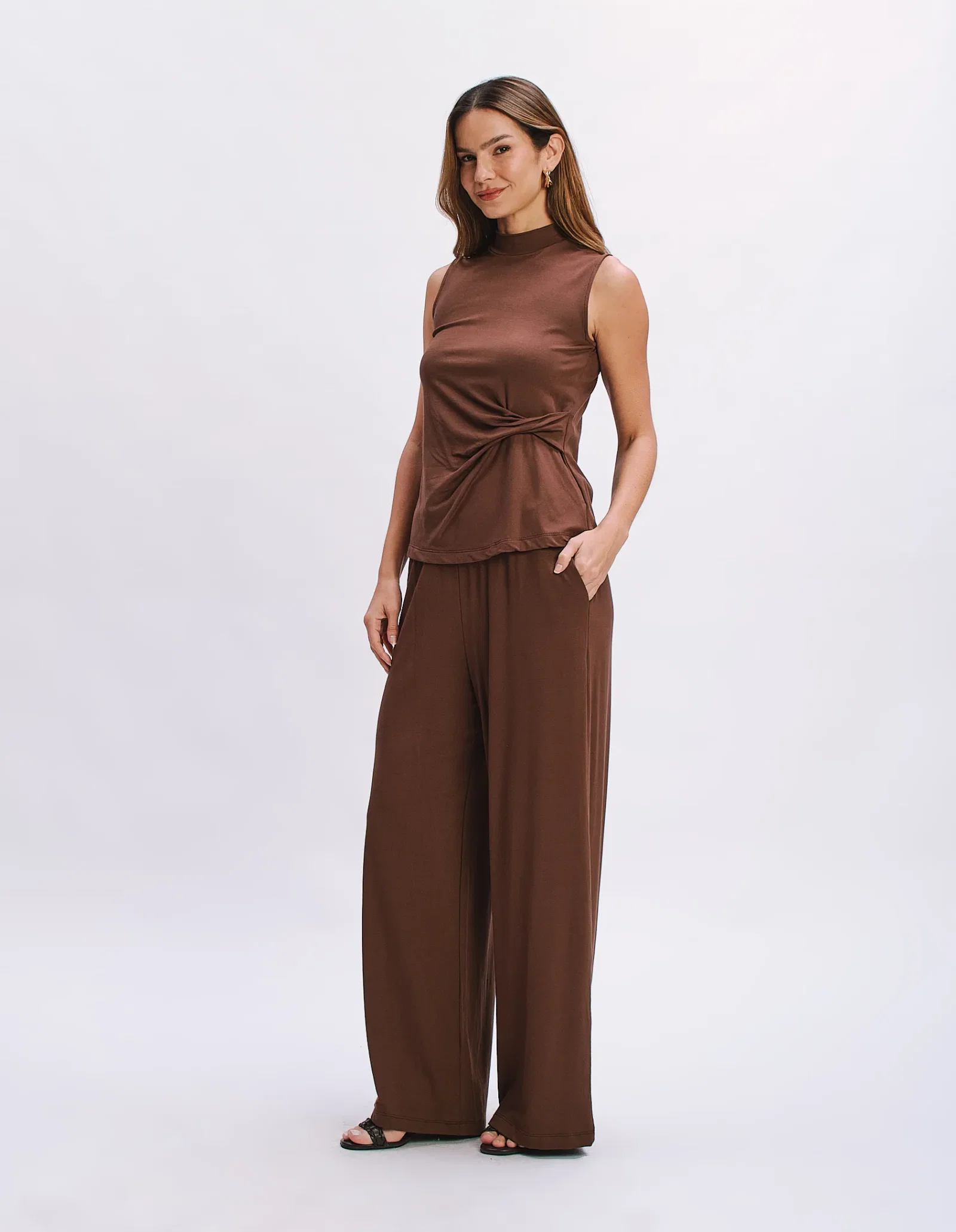 Calça Pantalona Cós Elástico - Marrom — imagem 1