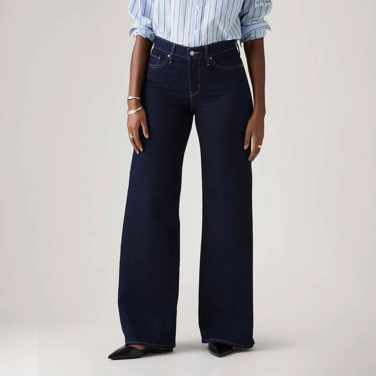 Calça Jeans Levi's® 318® Wideleg Lavagem Escura