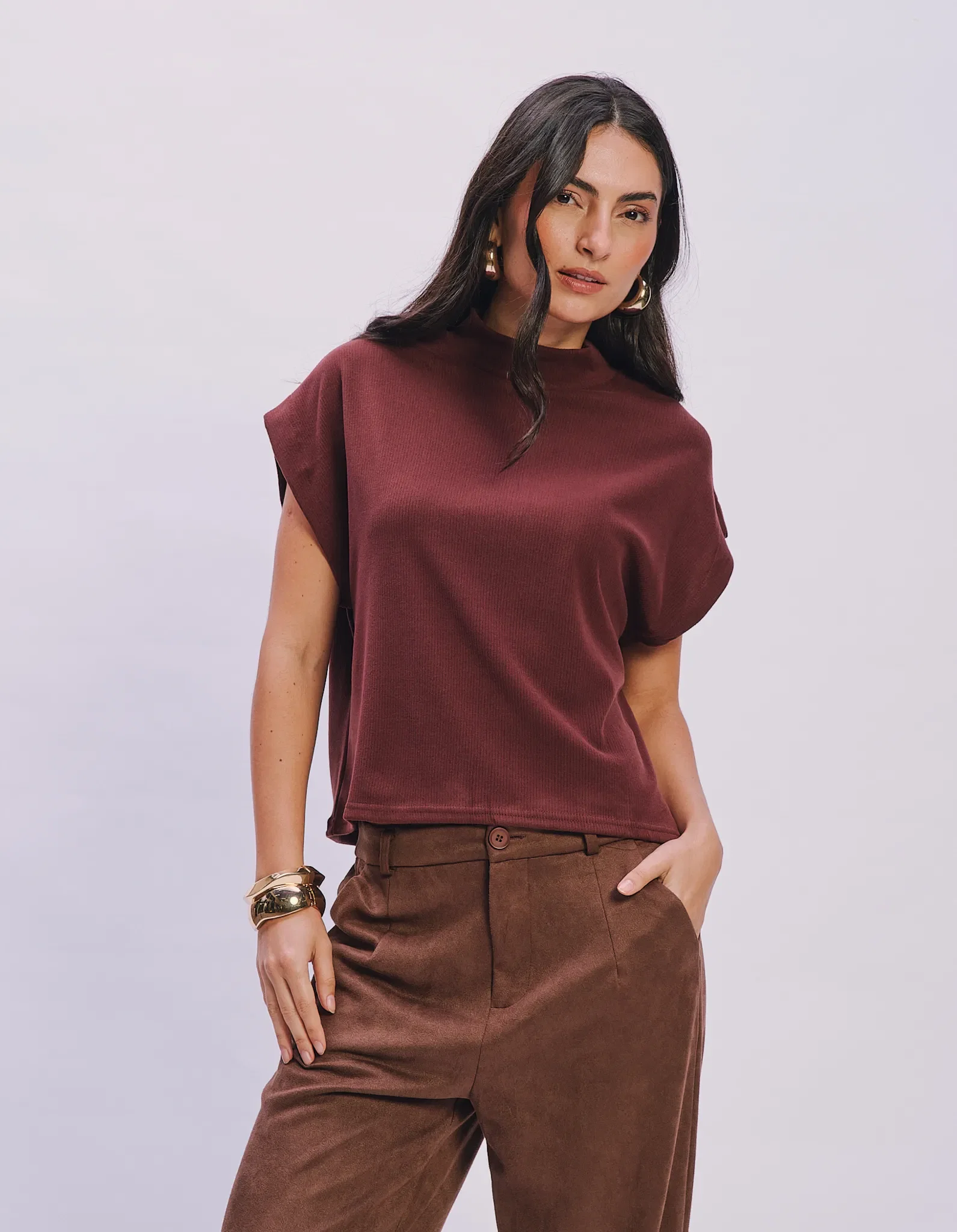 Blusa Manga Curta Gola Alta - Capuccino — imagem 1