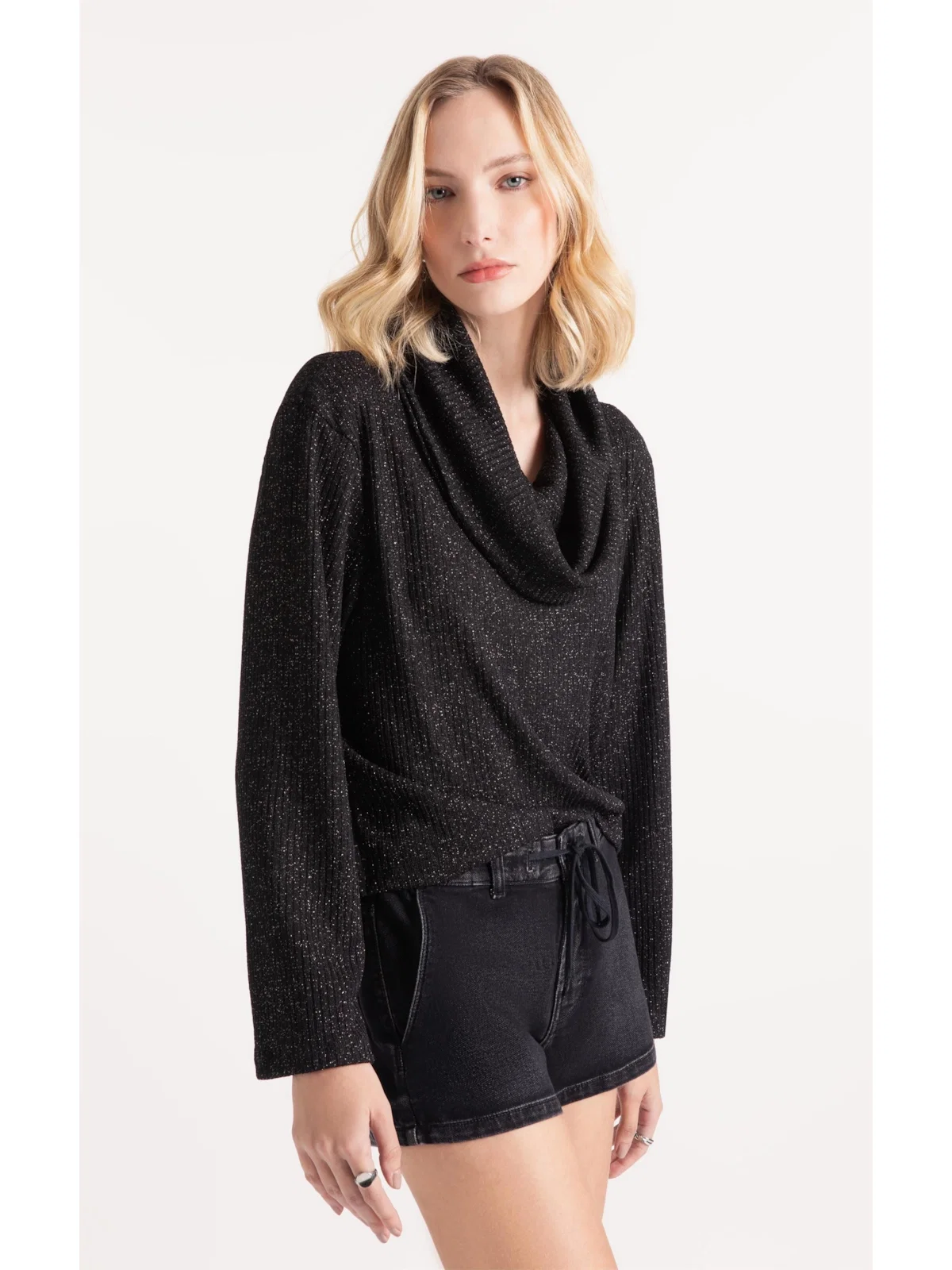 Blusa Metalic High Neck Boxy Sweater Preto — imagem 1