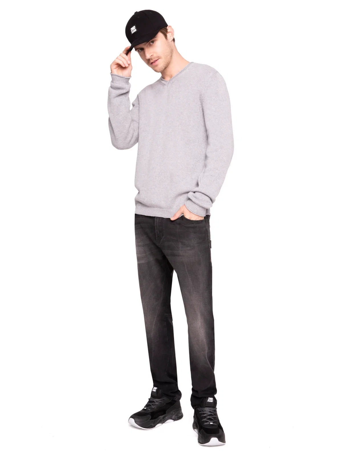 Tricot Neck v Cinza Mescla