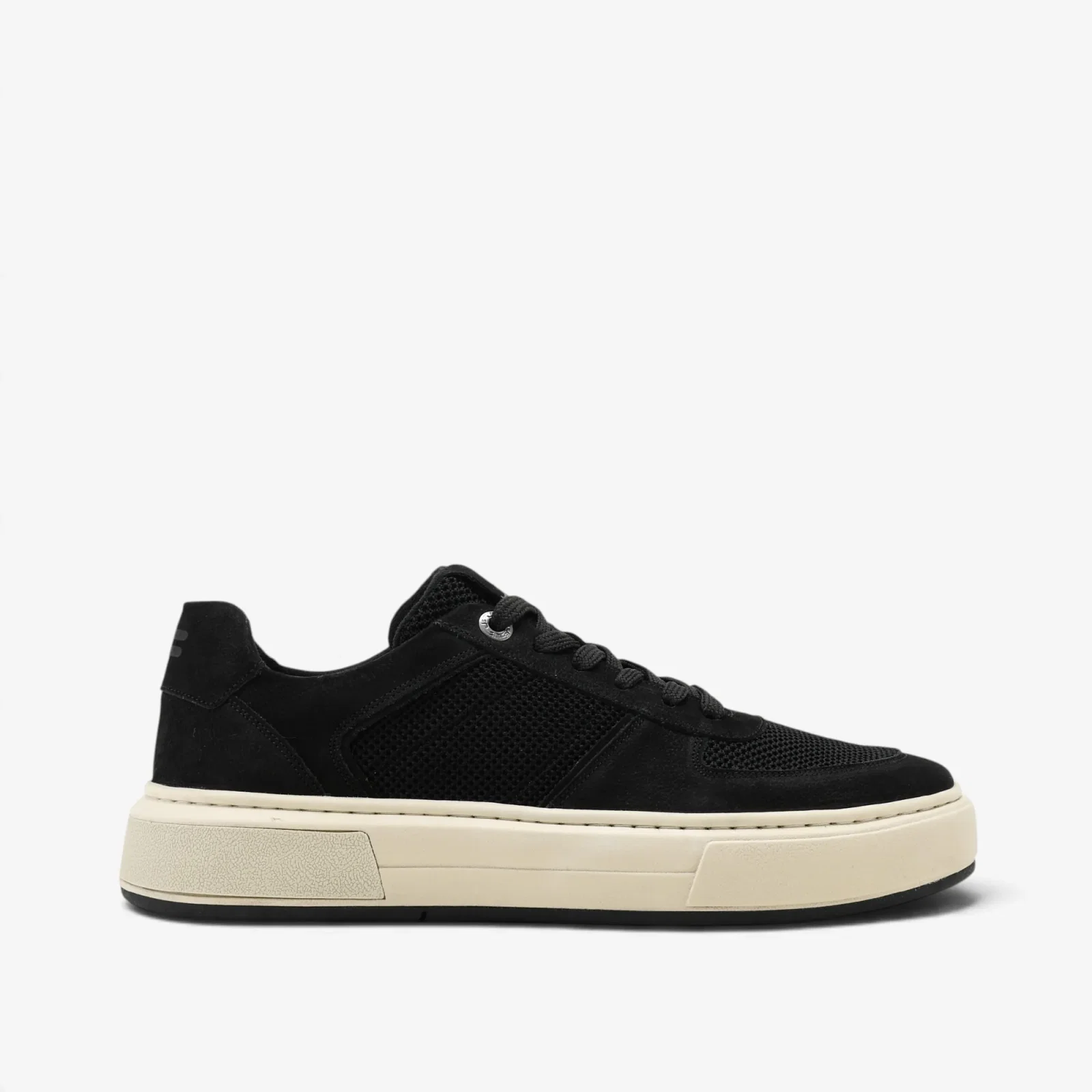 Tênis Preto Nobuck