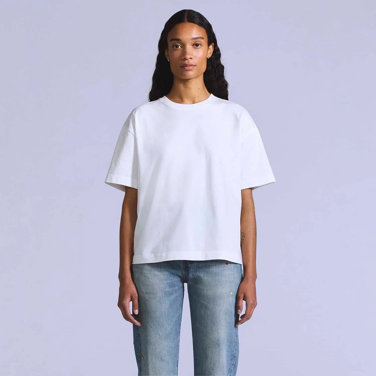 Camiseta Levi's® Blue Tab Daily Manga Curta Branca — imagem 1