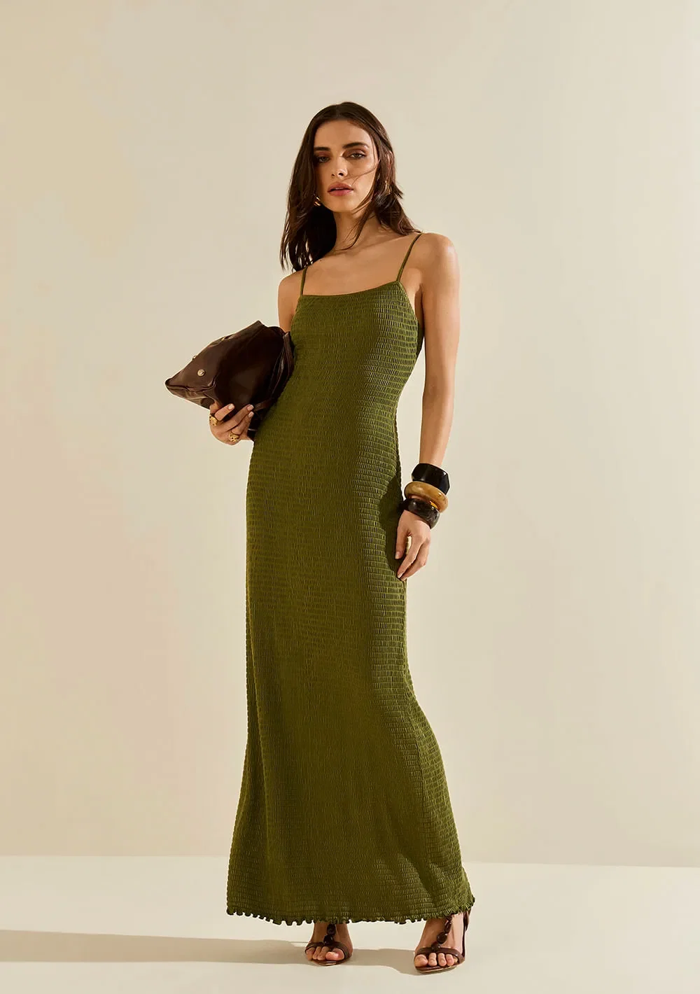 Vestido Morena Rosa Ajustado Decote Careca Sem Manga Midi Verde