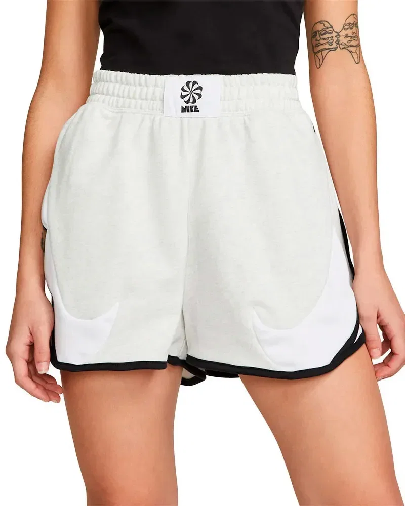 Shorts Nike Circa Feminino