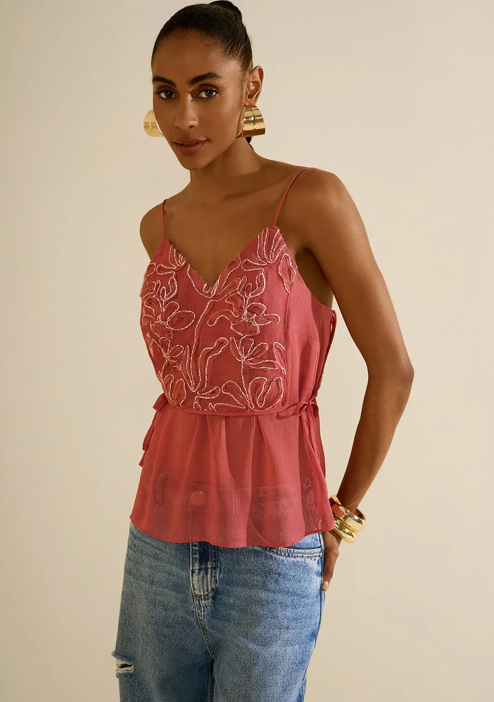 Blusa Morena Rosa Solta Decote V Sem Manga Padrão Rosa — imagem 1