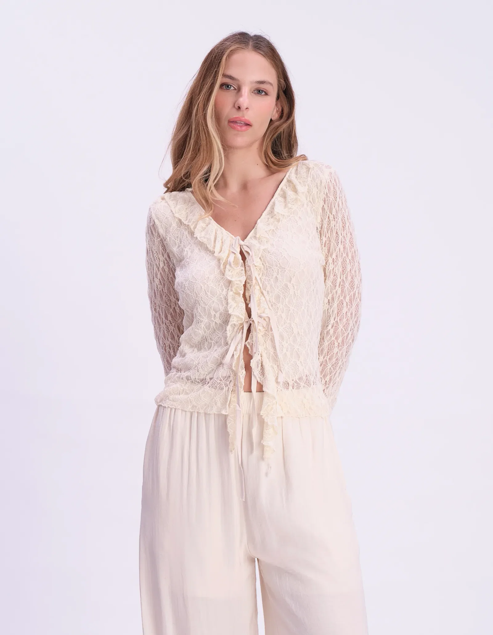 Blusa Manga Longa Babados - Off White — imagem 1