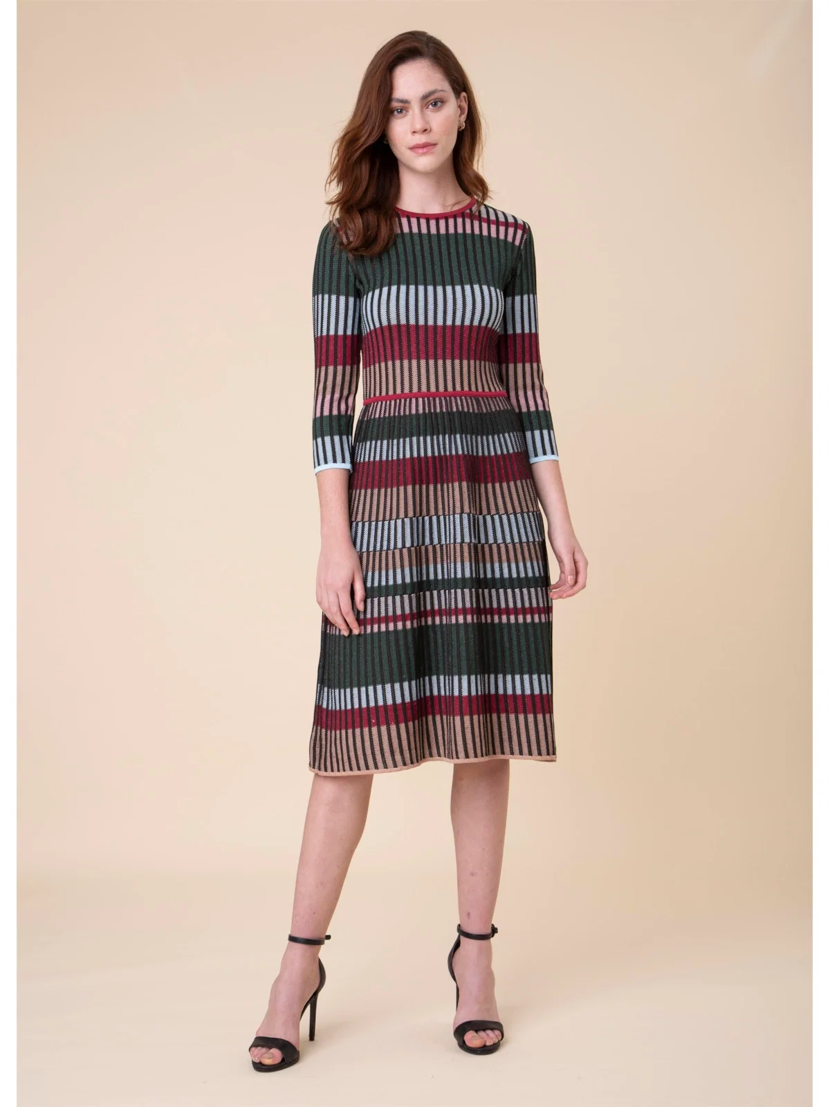 Vestido Longo Faixas Vinho
