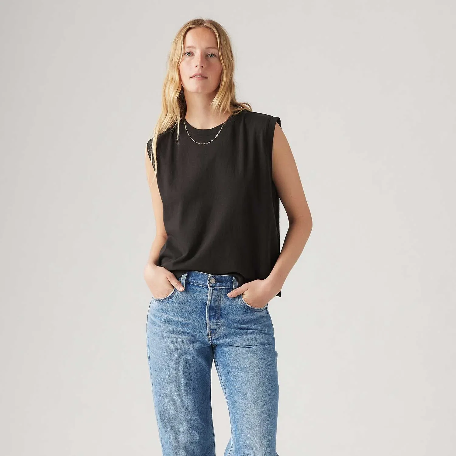 Blusa Levi's® Boxy Tank Preta Manga Curta