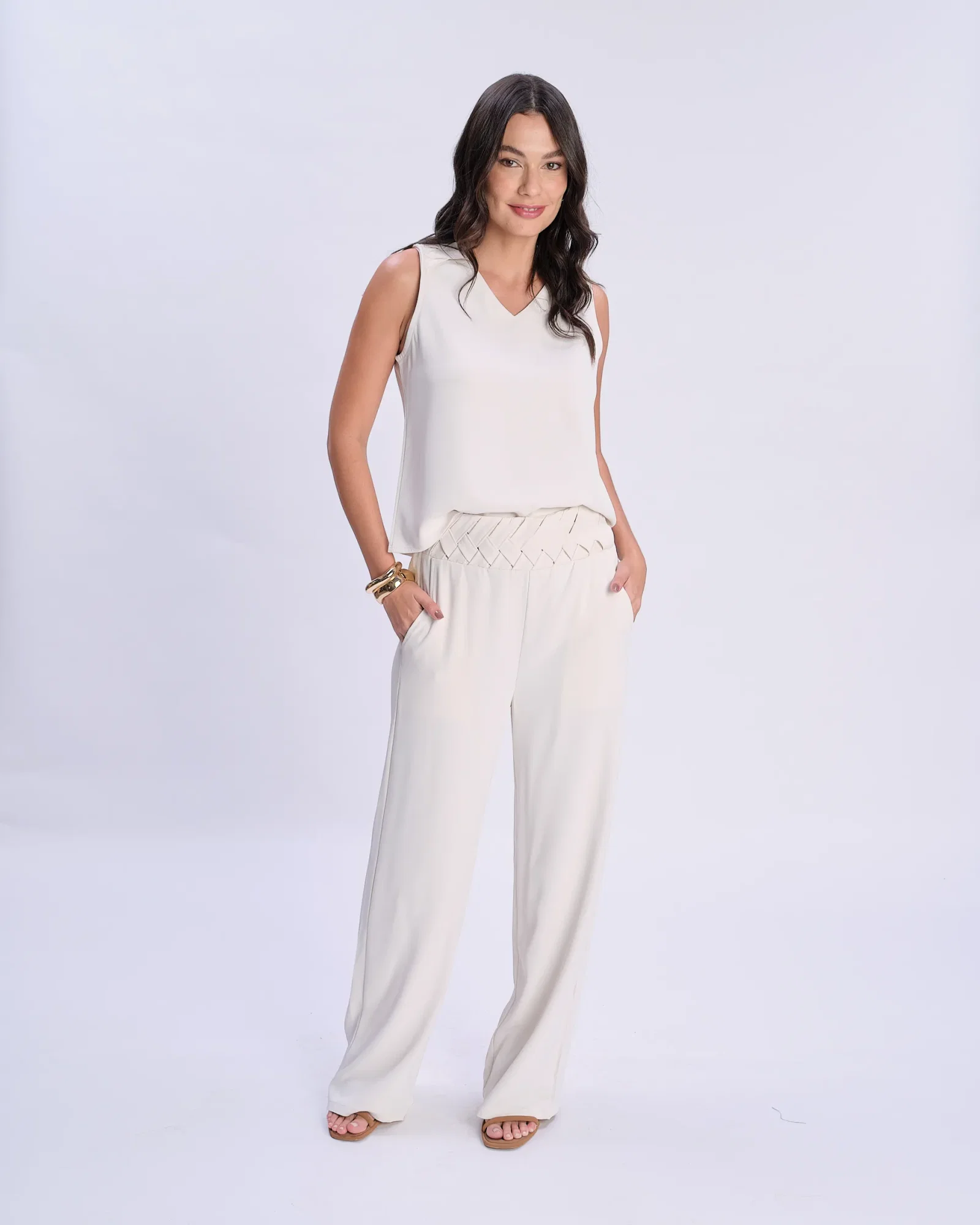 Calça Pantalona Detalhe Trançado - Areia — imagem 1
