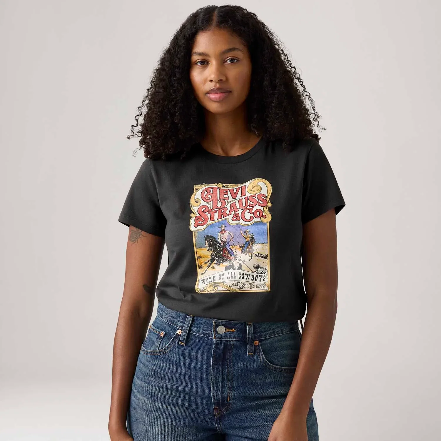 Camiseta Levi's® The Perfect Tee Preta — imagem 1