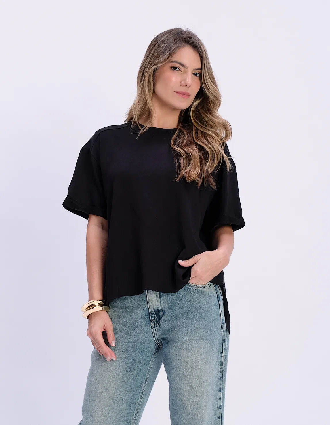 Blusa Ampla Decote Canoa - Preto