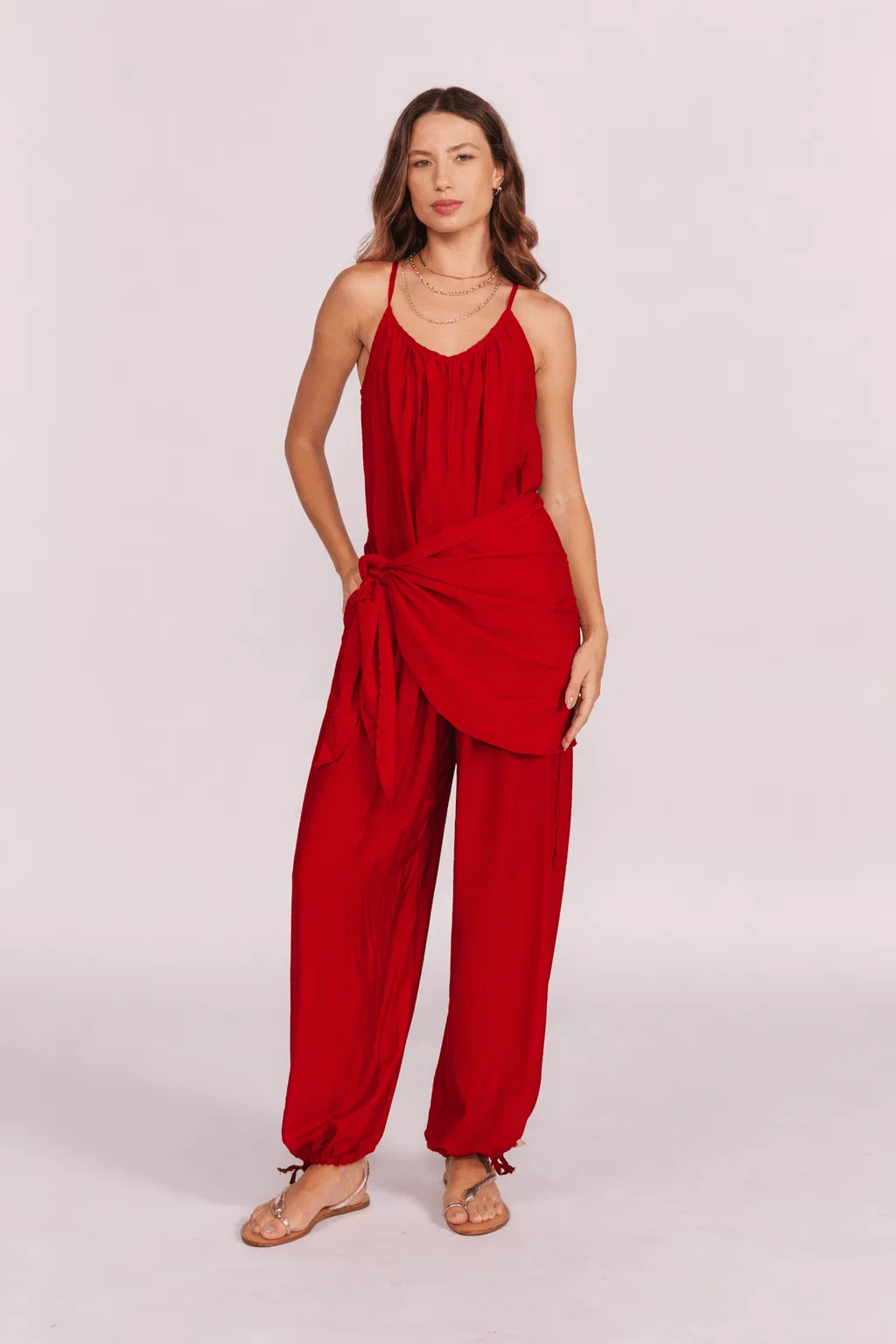 Macacão Multiformas Com Pareo - Vermelho