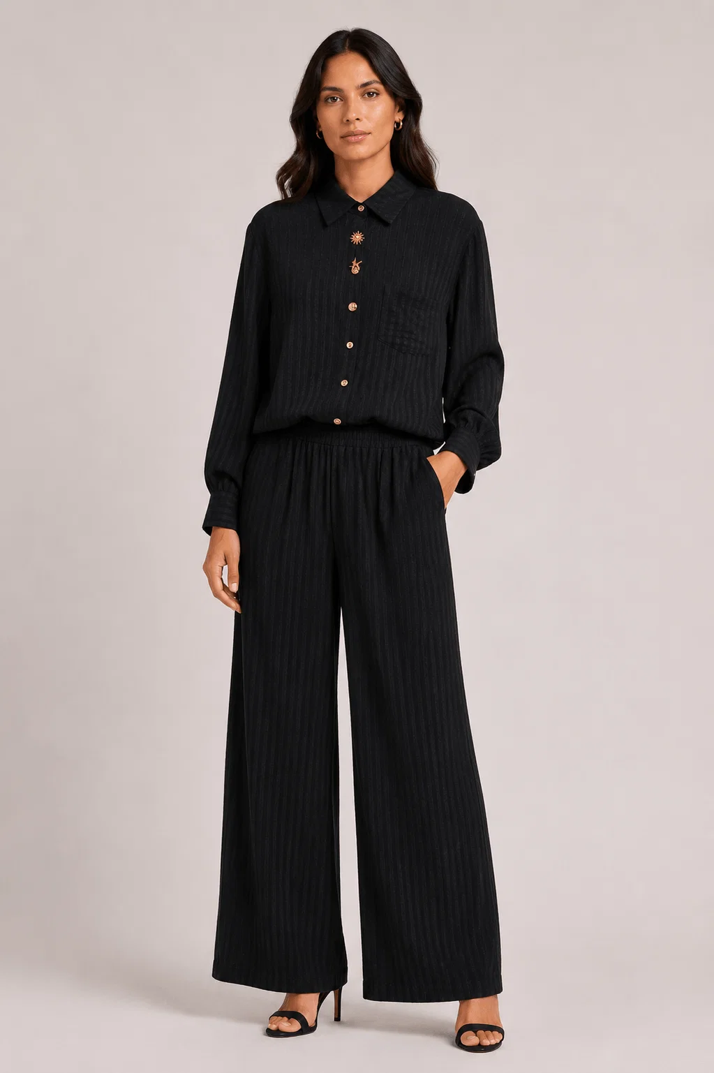 Calça Alfaiataria Bolso Faca - Preto — imagem 1