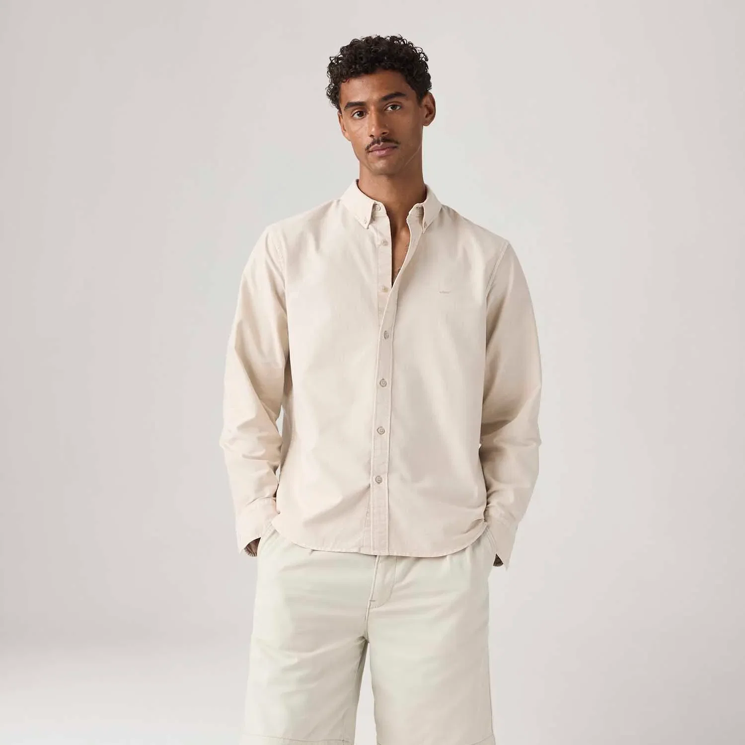 Camisa Levi's® Authentic Button Down Bege