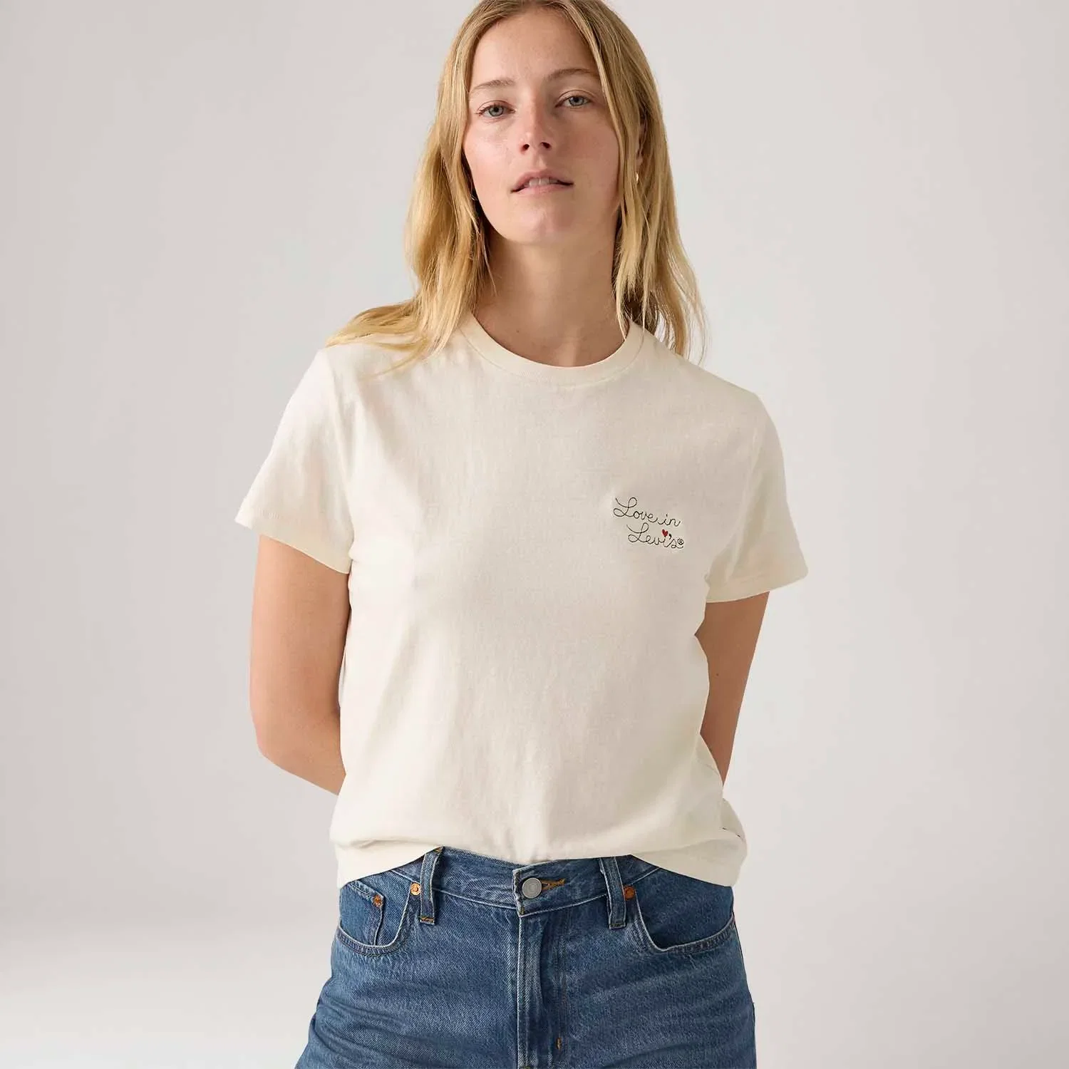 Camiseta Levi's® Graphic Classic Off White Manga Curta — imagem 1