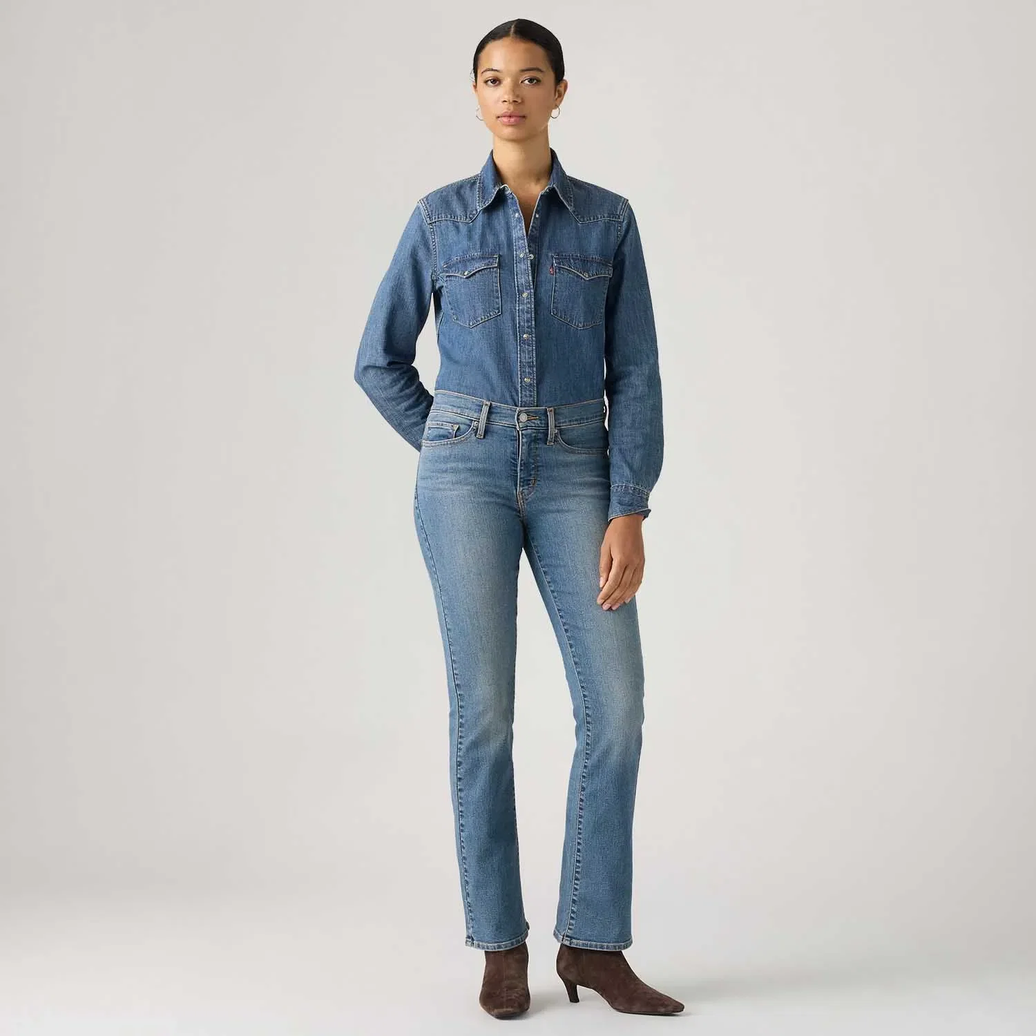 Calça Jeans Levi's® 315® Shaping Boot Lavagem Média