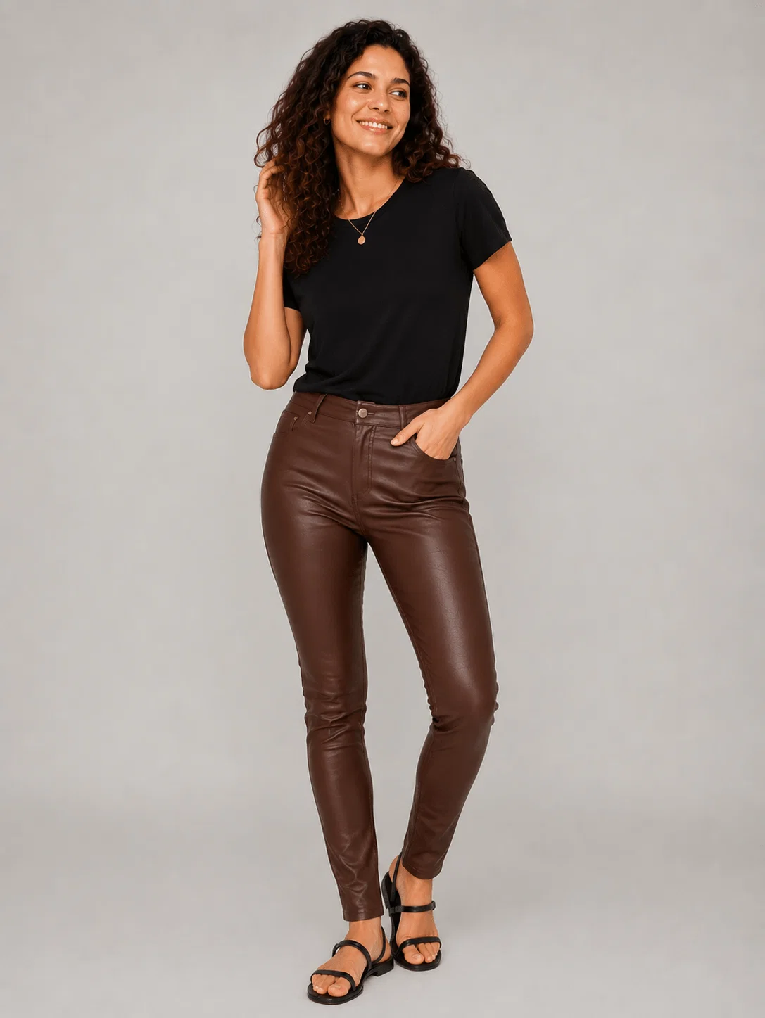 Calça Skinny Resinada - Marrom