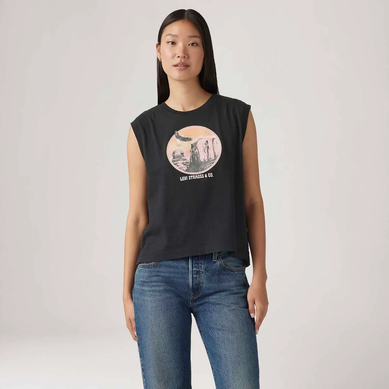 Blusa Levi's® Boxy Tank Preto Manga Curta