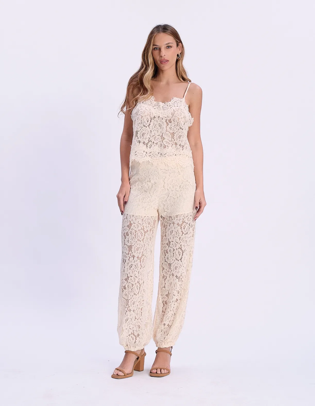 Conjunto Blusa de Calça Com Renda - Bege