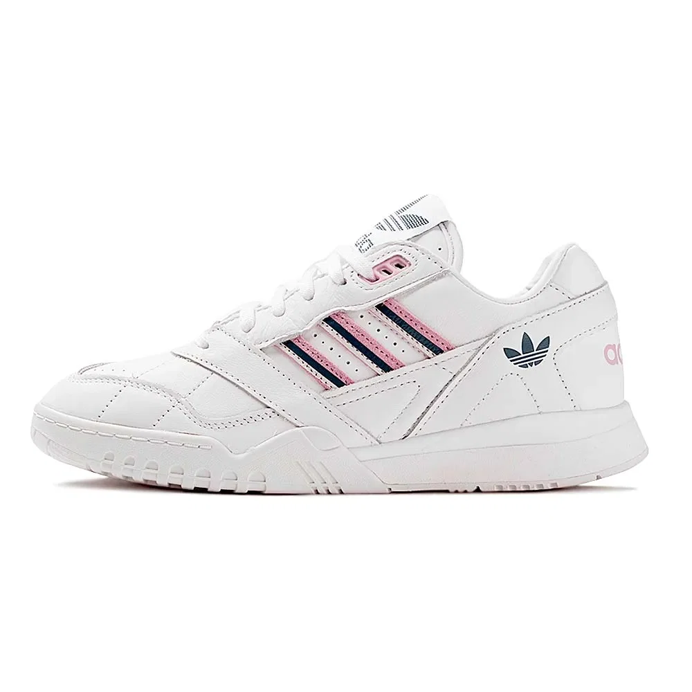 Tênis adidas A.R Trainer Feminino