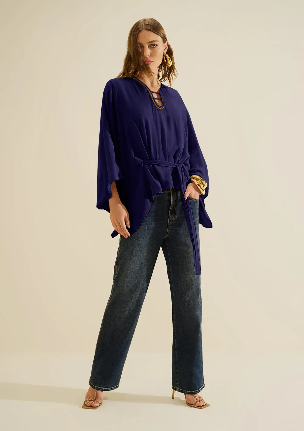 Blusa Decote V Aéria Azul Escuro