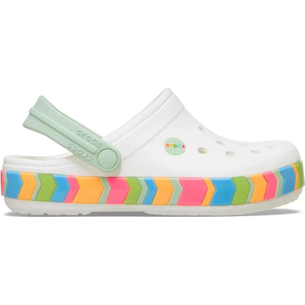 Crocband Chevron Band Clog Juvenil